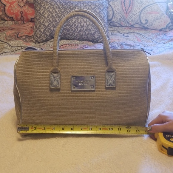 Michael Kors Bag - Picture 4 of 8